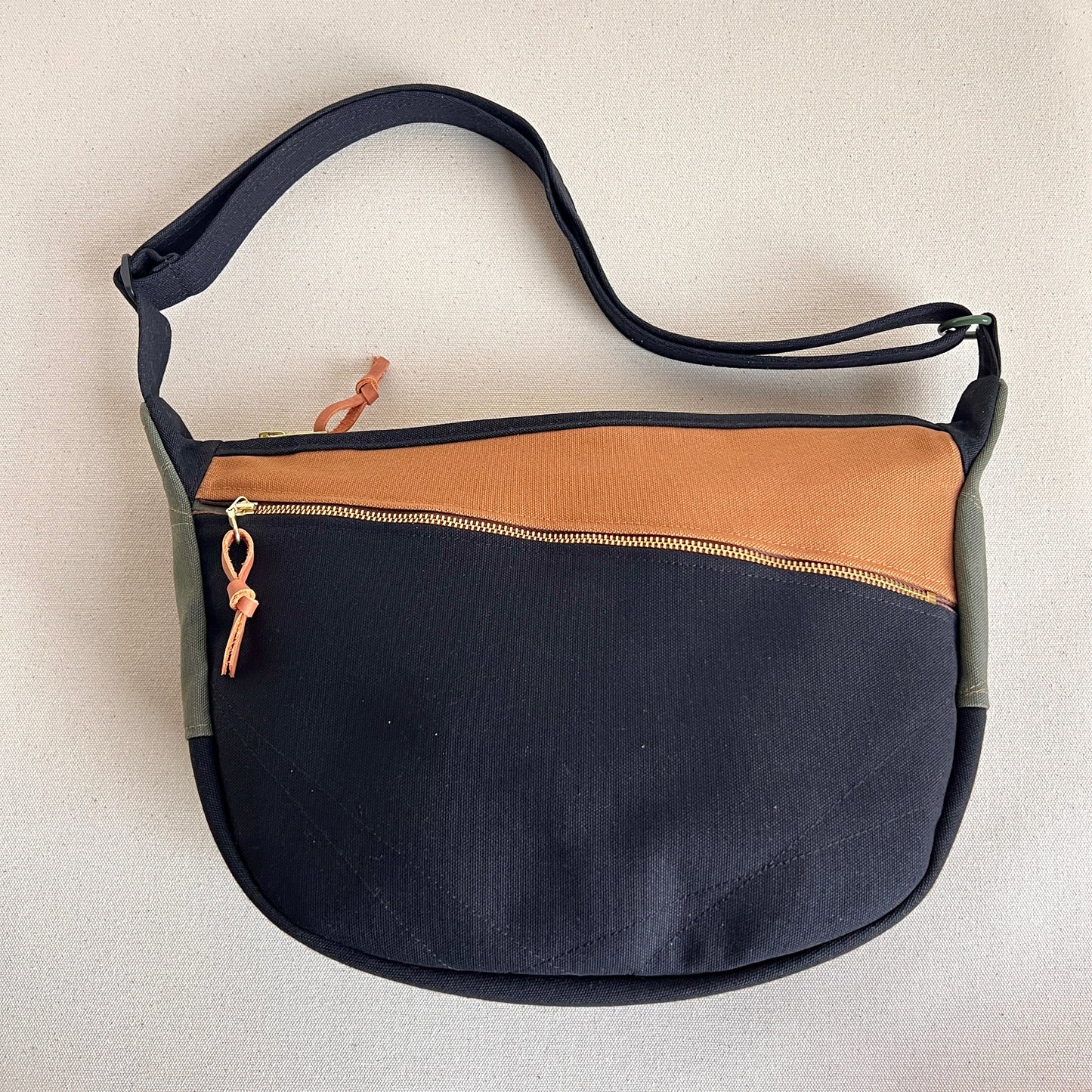 fractured quilt star crescent bag, natural with black/seaglass/sand/caramel