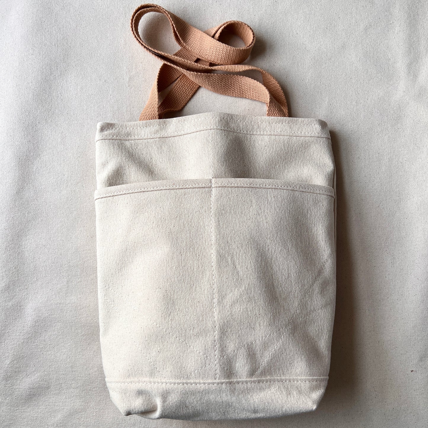 small quilt star tote, grays with goldenrod + honey