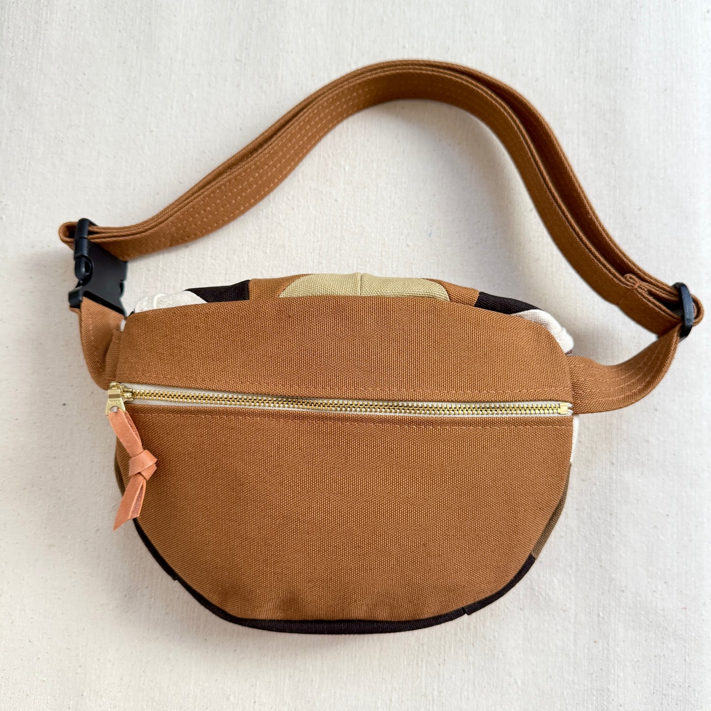 quilt star fanny bag, natural with espresso/caramel/mint/honey