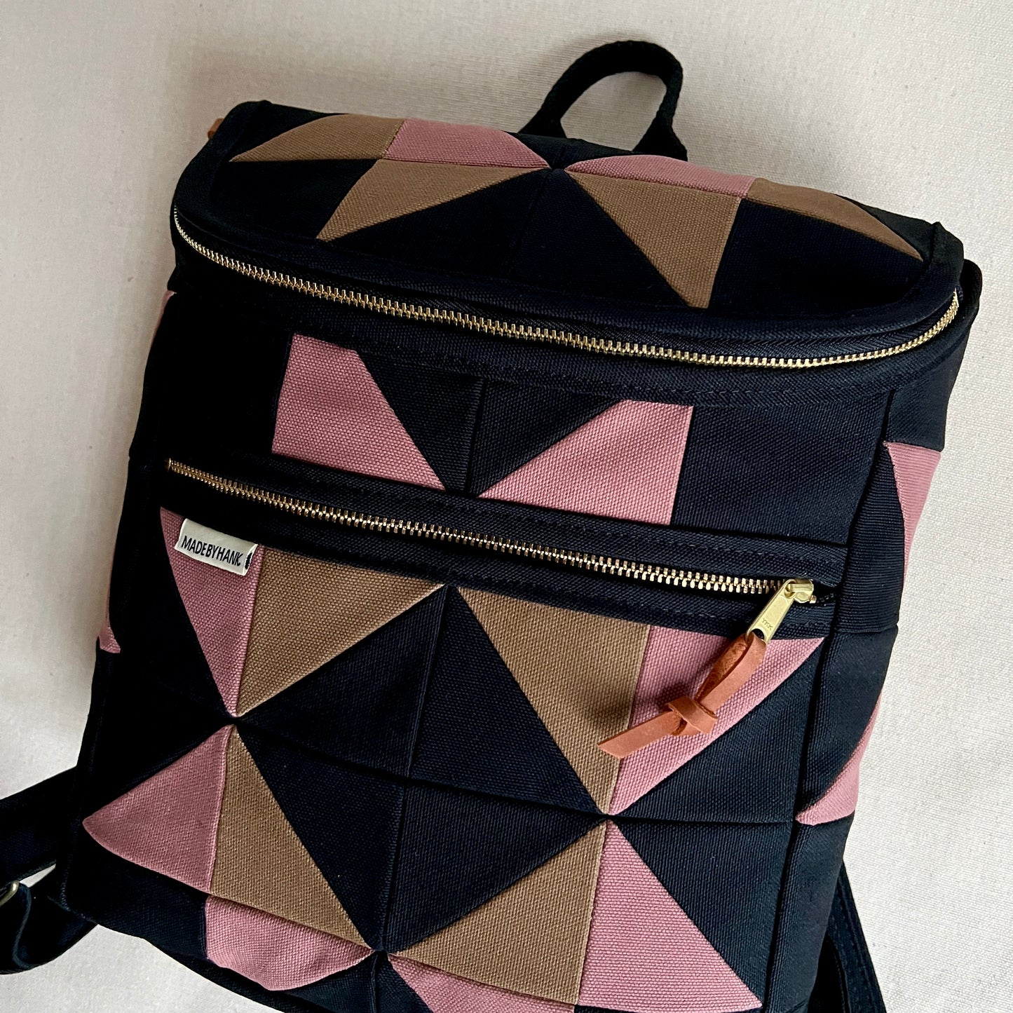 sawtooth star backpack, black with mauve+driftwood