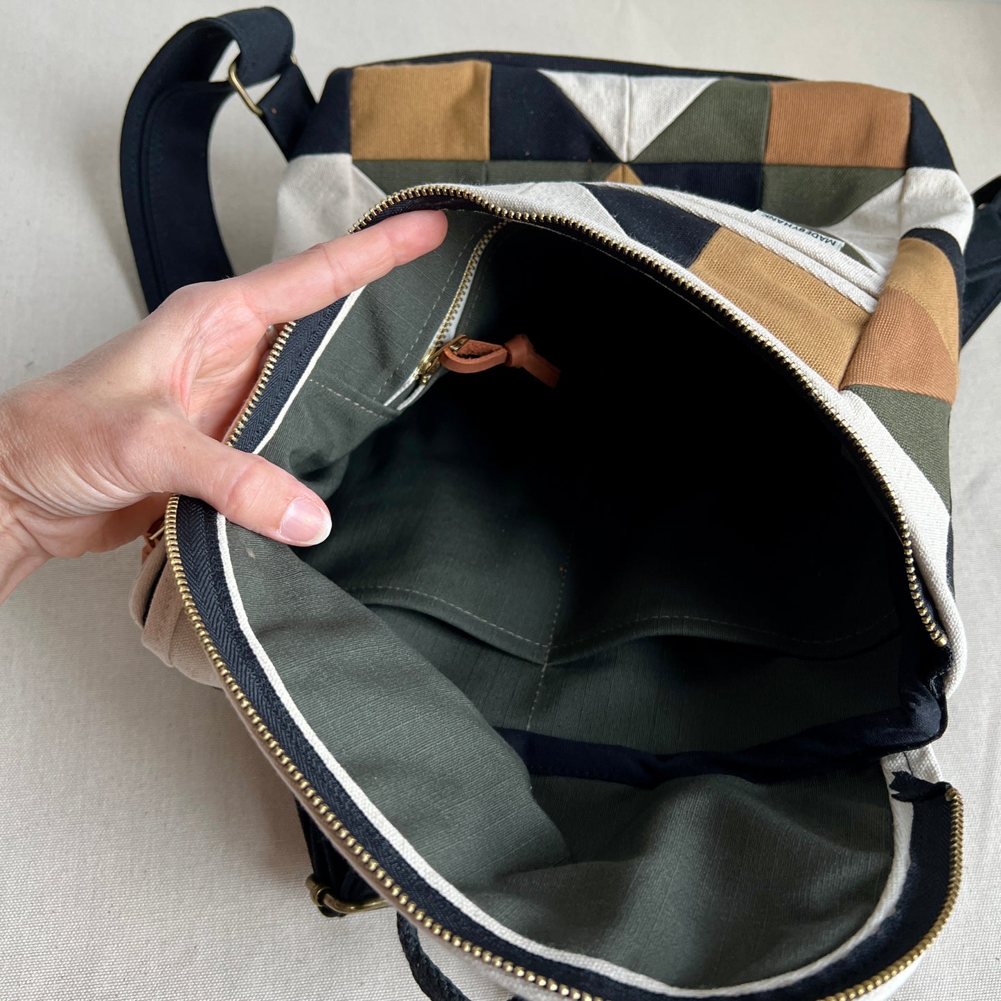 sawtooth star backpack, natural/forest/honey/black