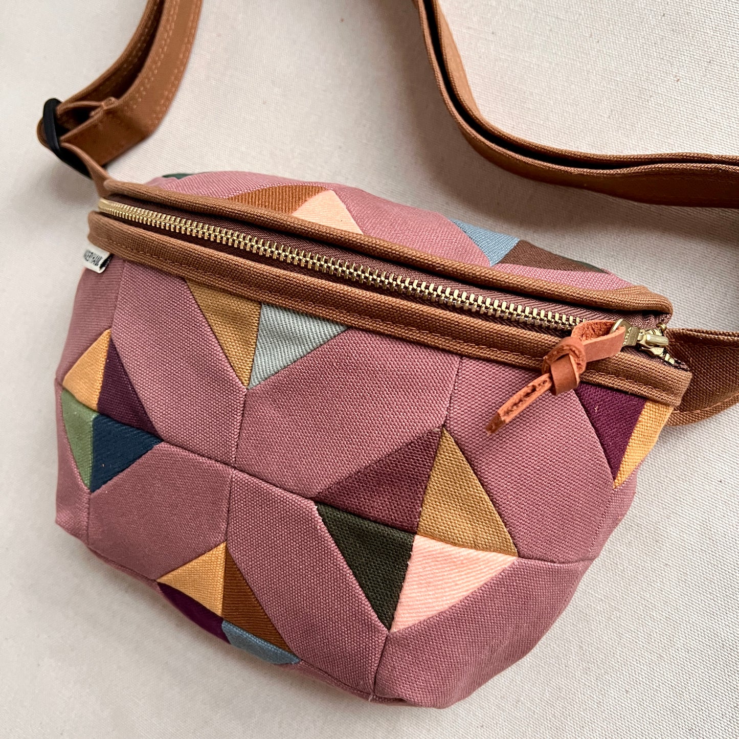 diamond tiles fanny bag, mauve