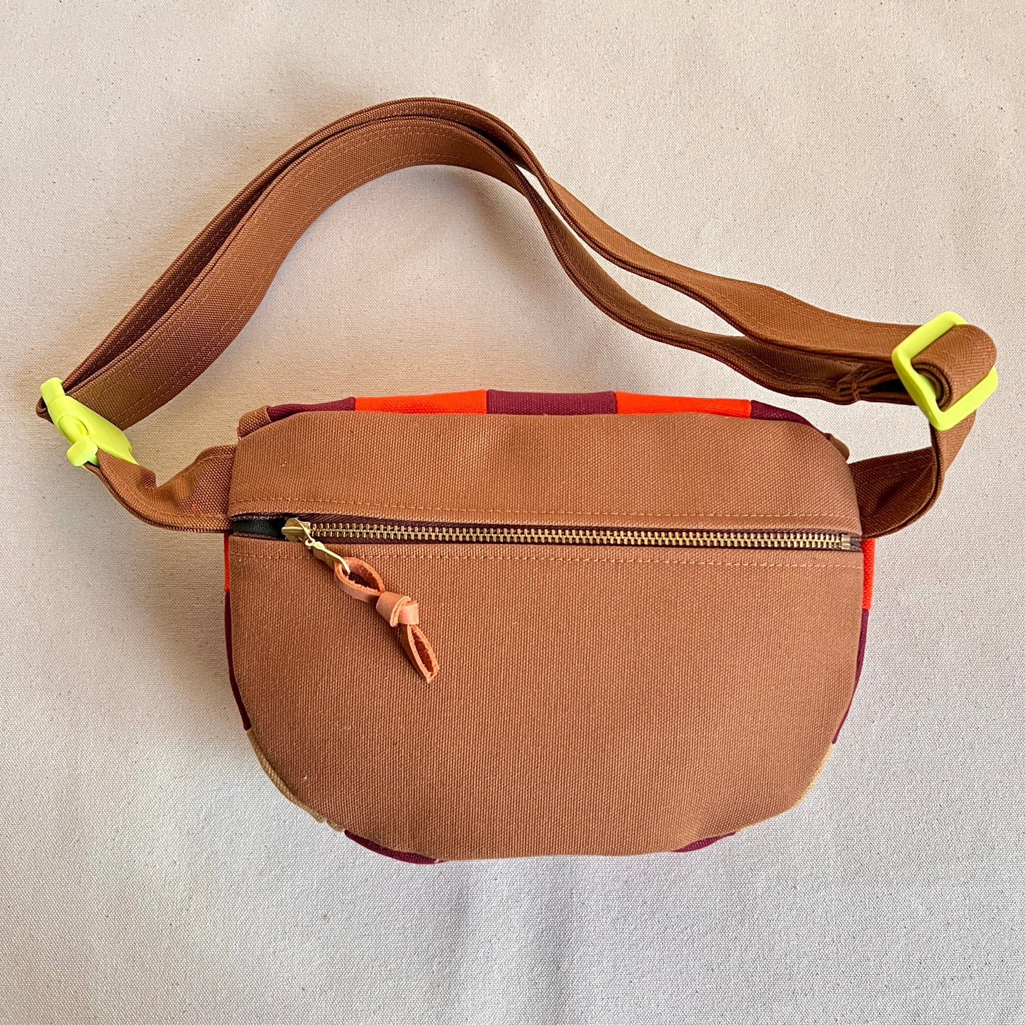 checkerboard fanny bag, honey/hot orange/wine (with neon buckle!)