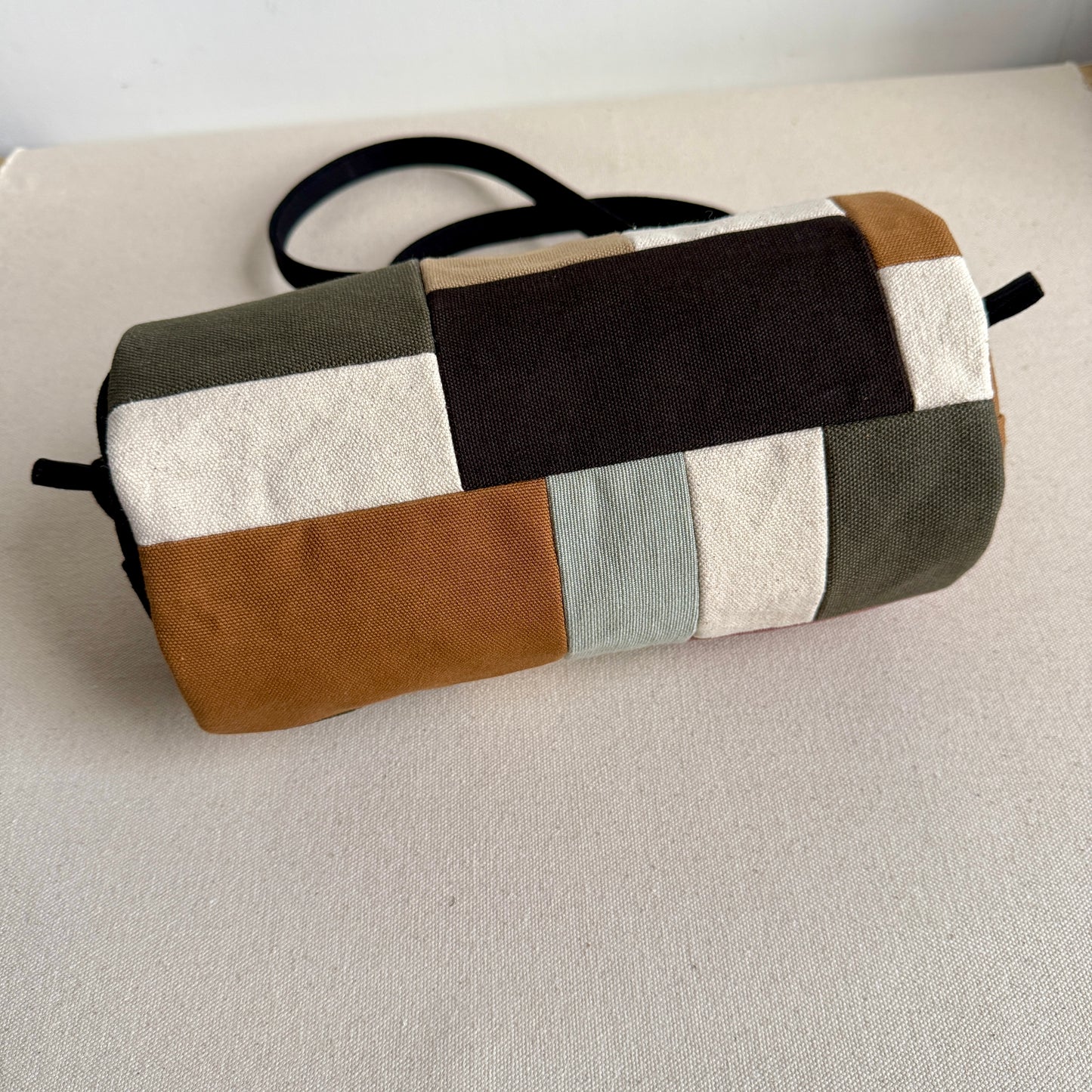 barrel bag in color block tiles, party neutral