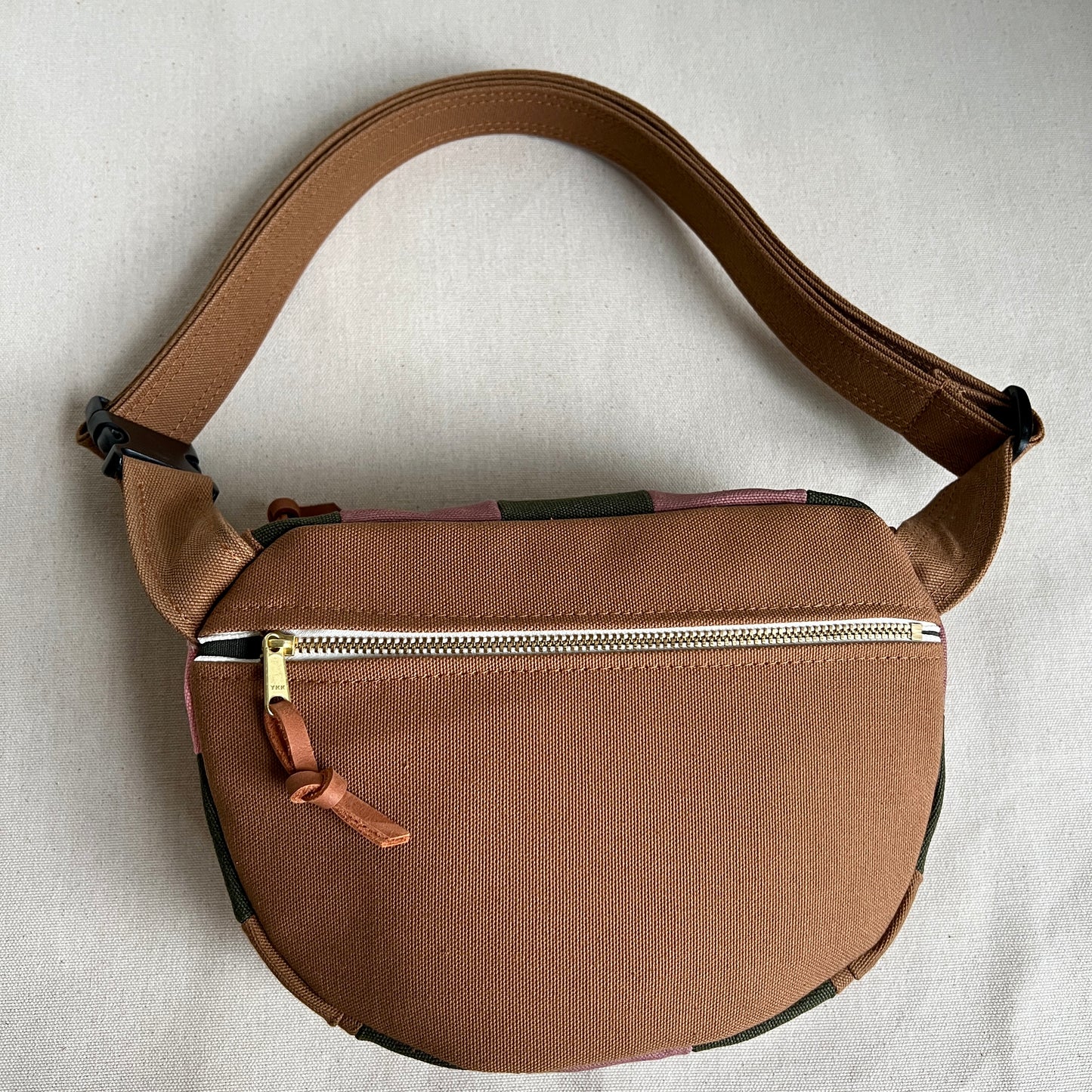 checkerboard fanny bag, mauve + forest