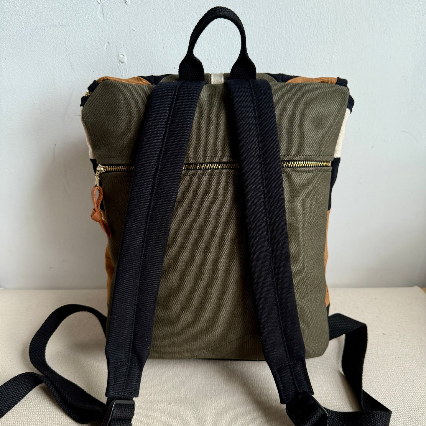fractured quilt star backpack, black/mint/sand/caramel/natural (original size)