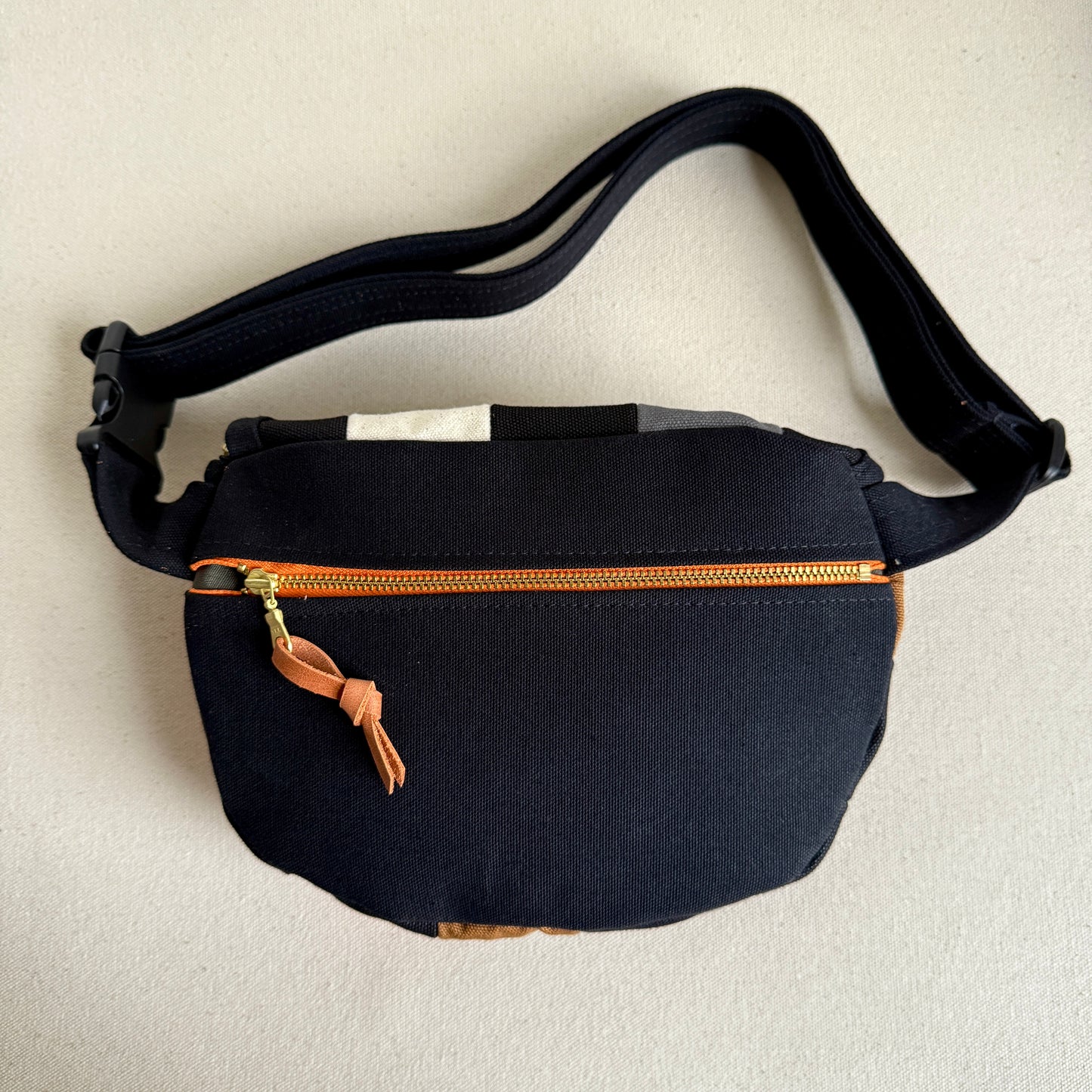 checkerboard fanny bag, black/caramel/tangerine/natural/gray