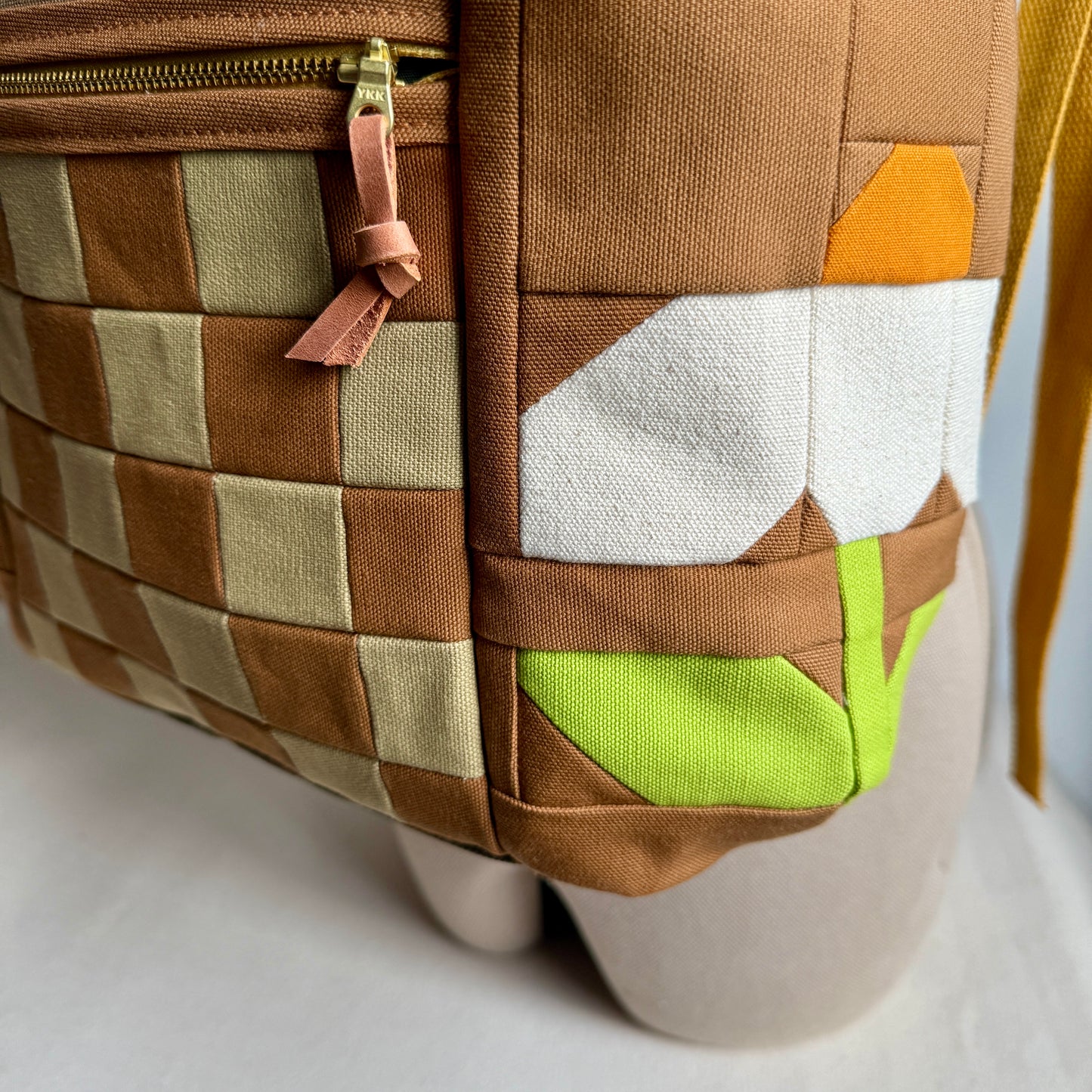 **PRE-ORDER** Roomier Backpack with side pockets, Honey + Caramel with Daisies