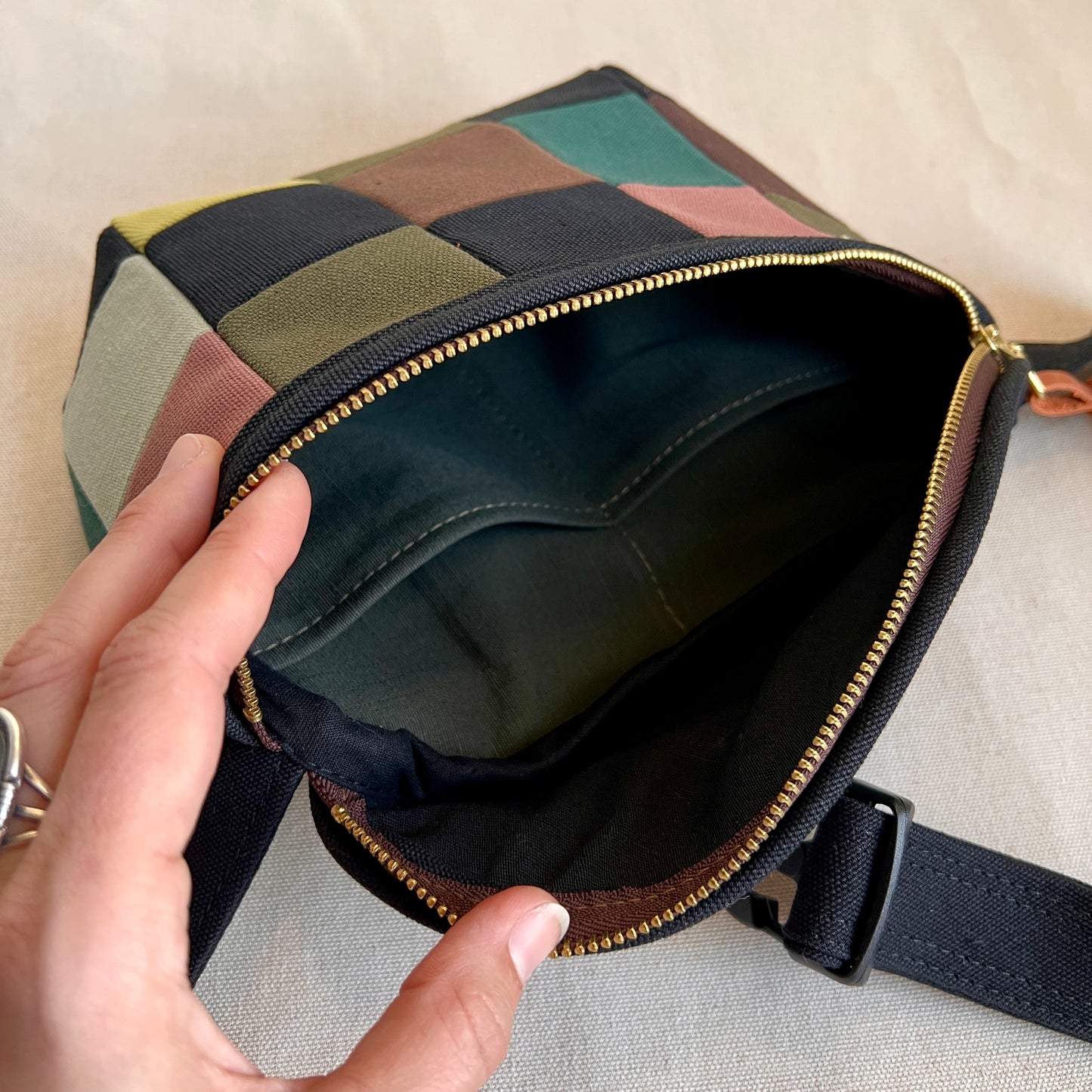 checkerboard fanny bag, mauve/black/forest multi