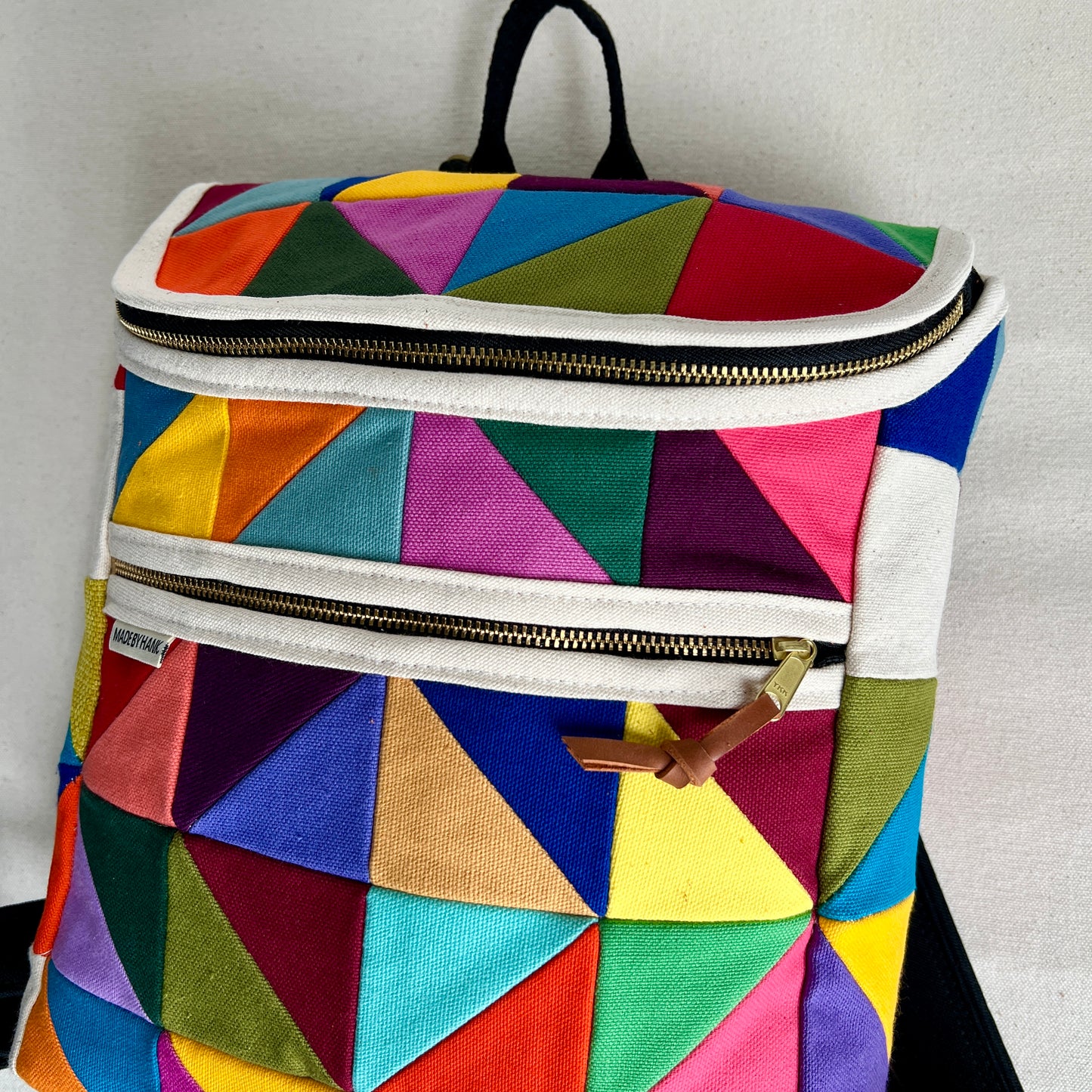 diamond center geometric backpack, natural with multi