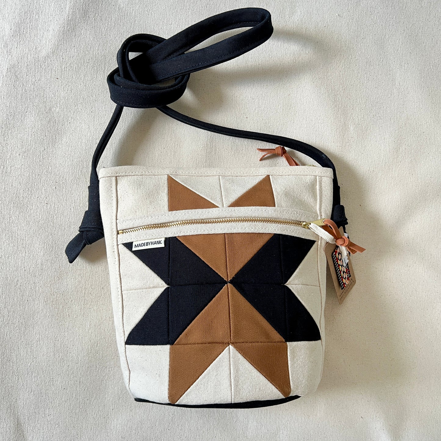 midi size bucket bag, caramel browns/black/gray