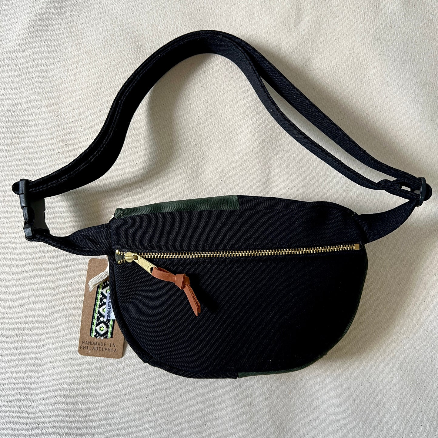 color block fanny bag, black/forest/caramel/natural