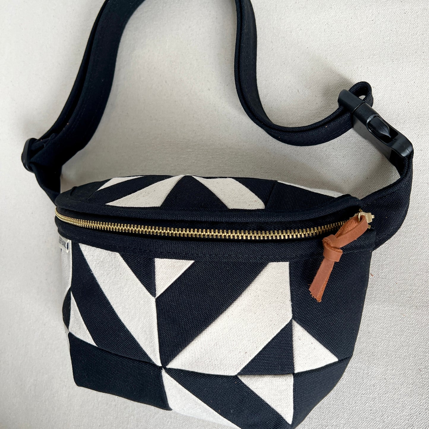 kaleidoscope fanny bag, black + natural