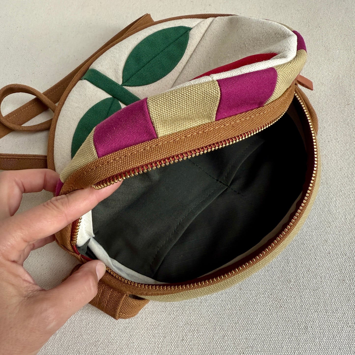 Circle Bag, Red Tulip with honey + Raspberry Checkerboard