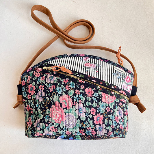 *quilted collection* mixed florals rounded-top shoulder/cross body (e)