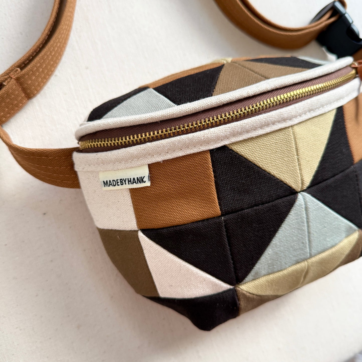 quilt star fanny bag, natural with espresso/caramel/mint/honey