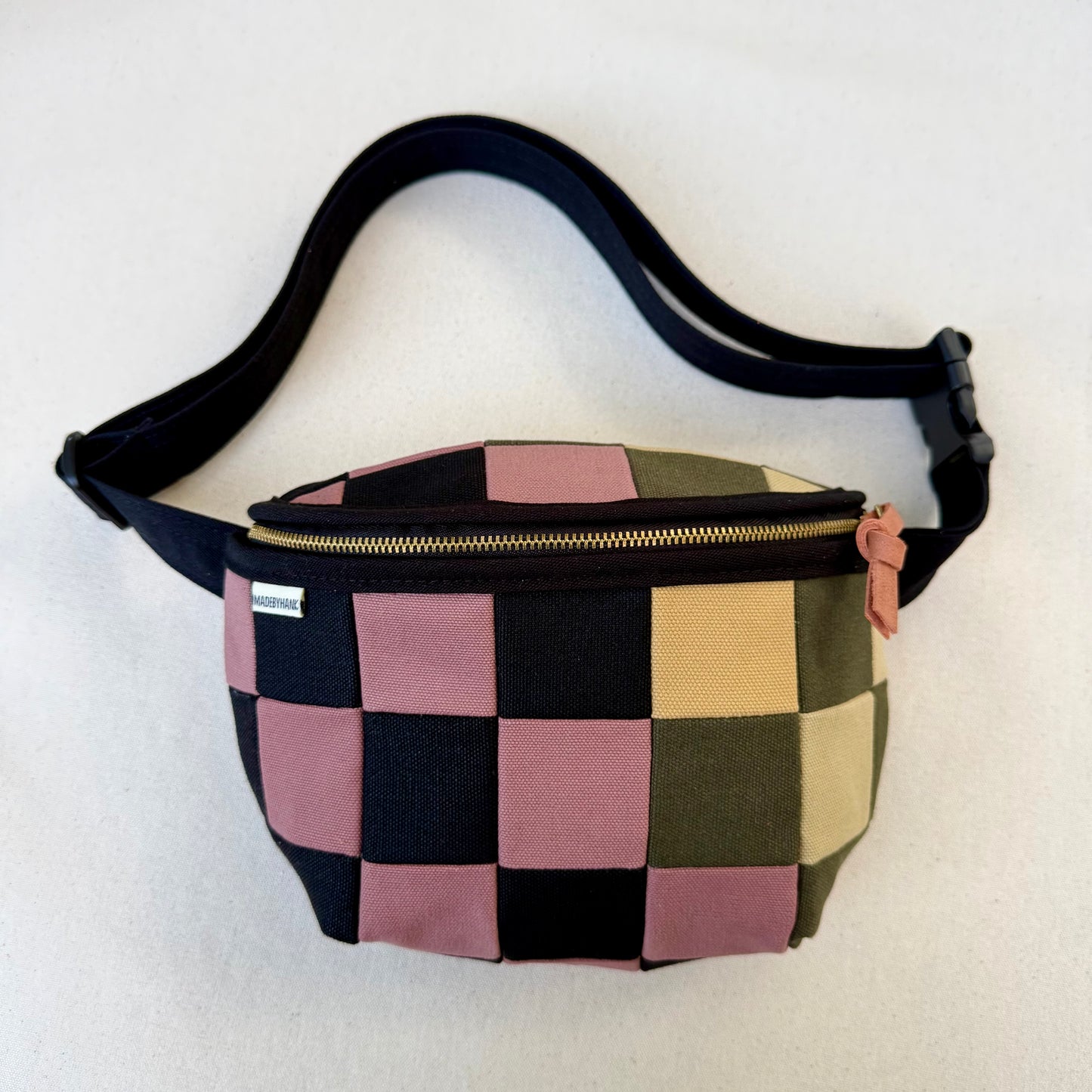 checkerboard fanny bag, mauve/black/forest/sand