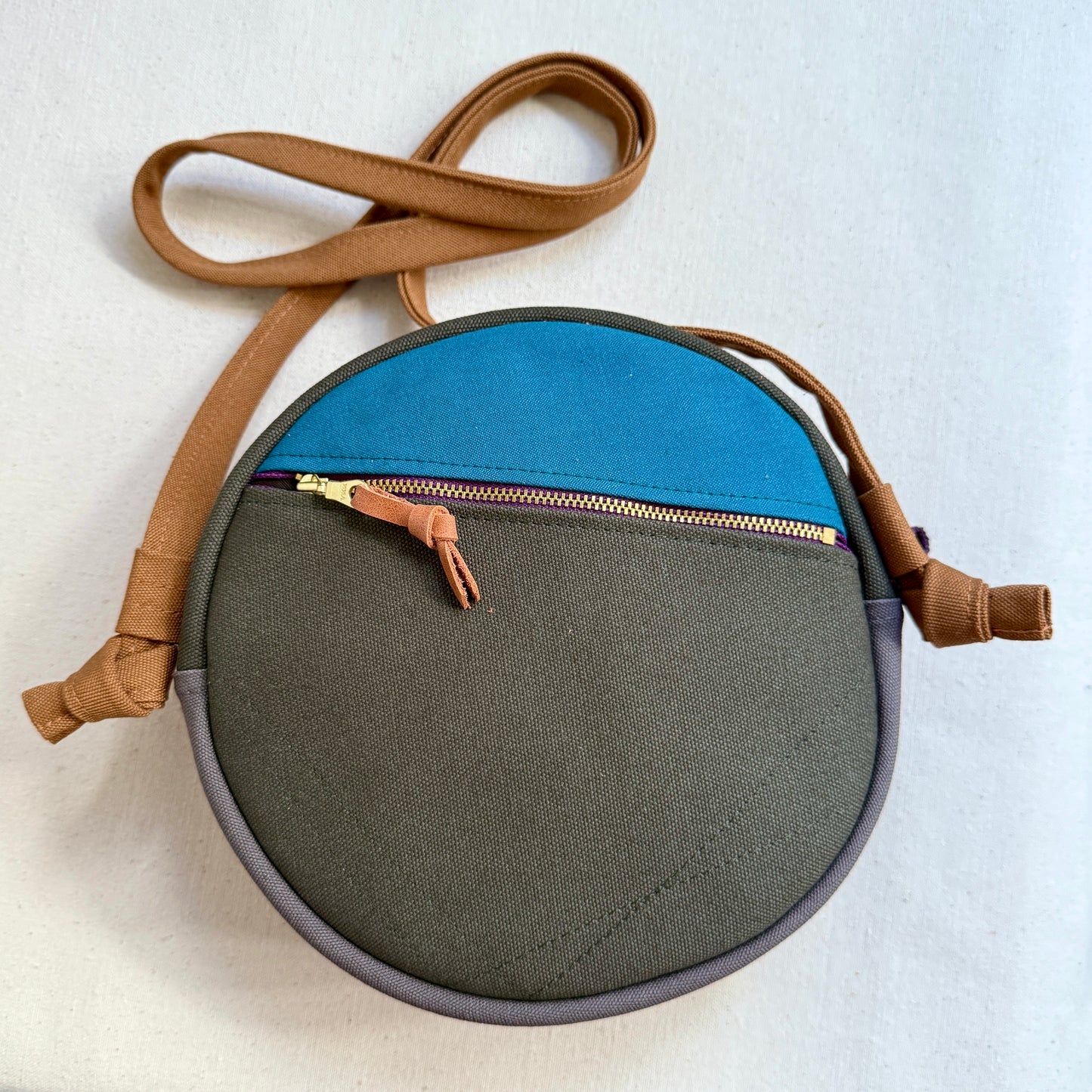 circle bag, midnight blue with mauve tulip and plum+eggplant checkerboard