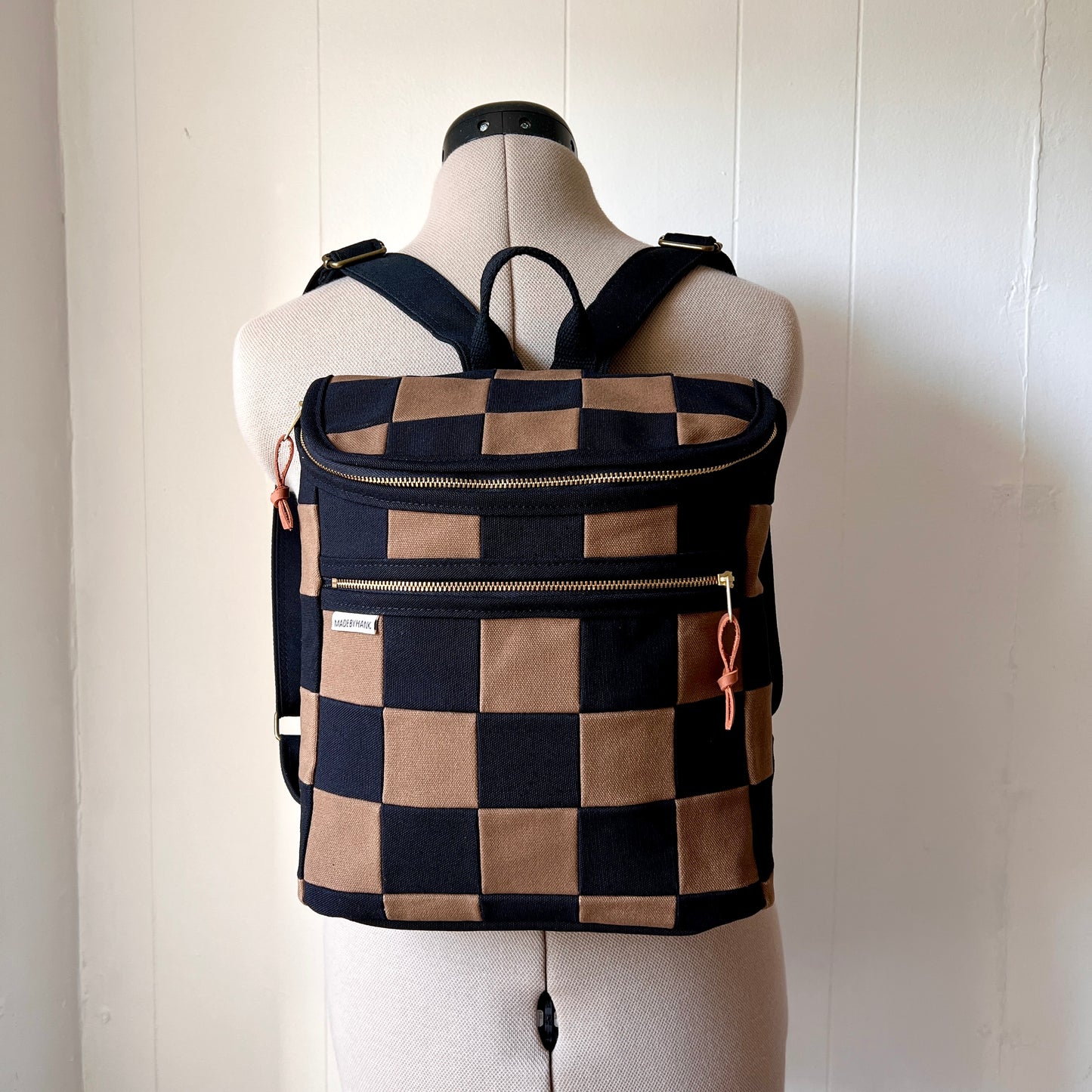 checkberoard backpack, black + mushroom