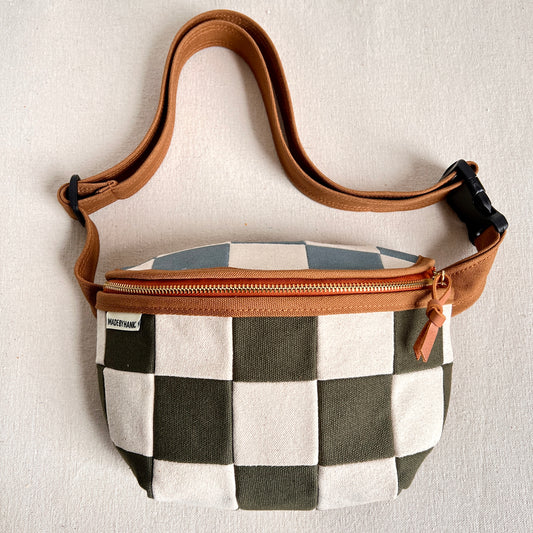 ** PRE-ORDER** checkerboard fanny bag, natural with slate blue + forest